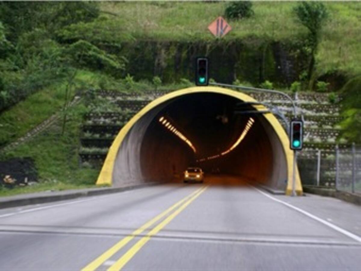 Alistan plan piloto para el paso de hidrocarburos en el túnel Buenavista