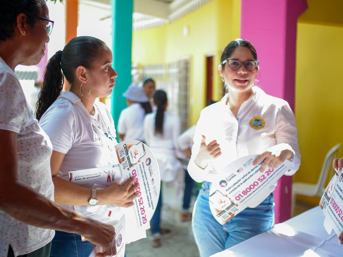 Feria Internacional de Servicios para mujeres en el barrio Nelson Mandela