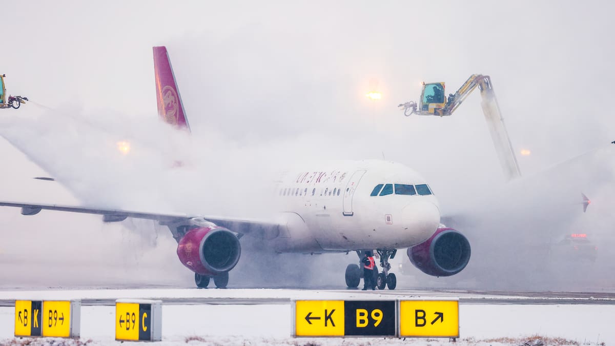 Tormenta invernal en Estados Unidos ha dejado más de 19.000 vuelos cancelados