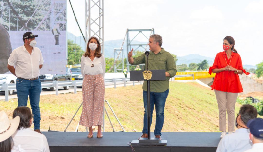 BOGOTÁ, 18 de septiembre de 2020. El presidente Iván Duque en la entrega del puente Charte Villavicencio -Yopal (Externos - Colprensa) 