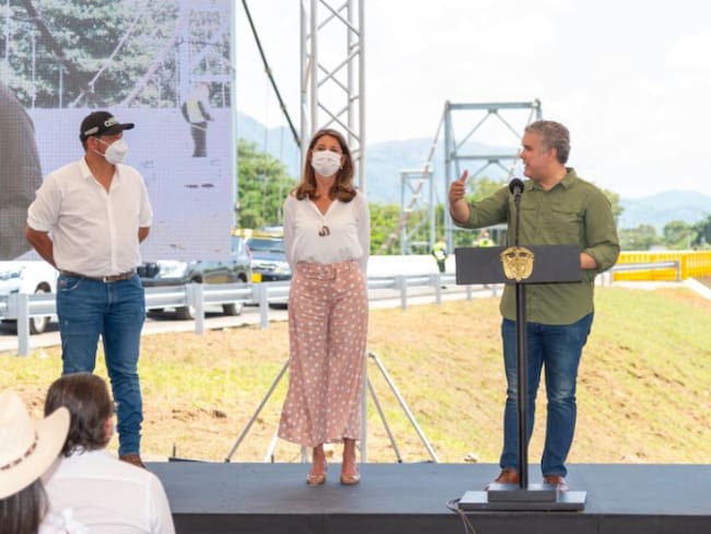 BOGOTÁ, 18 de septiembre de 2020. El presidente Iván Duque en la entrega del puente Charte Villavicencio -Yopal (Externos - Colprensa) 