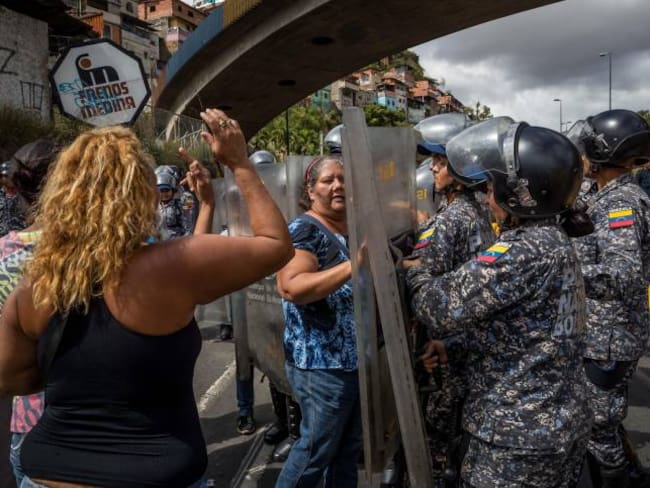 Candidatos exponen sus propuestas frente a la crisis que afecta a Venezuela