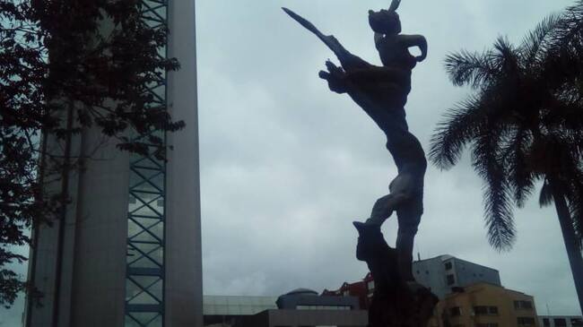 Cielo nublado en Armenia, Todos los días 5:45, 6:48, 7:48 y 8:45 a.m. escuche la información local en Caracol Radio