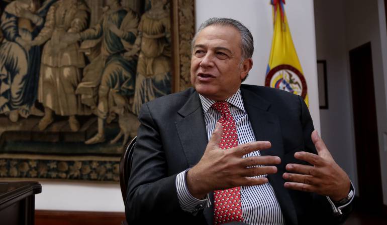 Óscar Naranjo, vicepresidente de Colombia. 