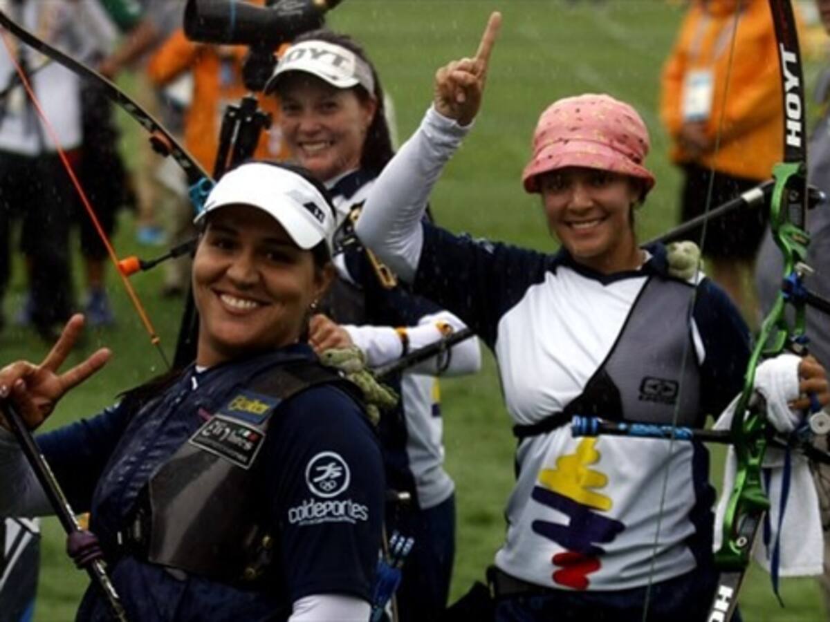 Equipo femenino de tiro con arco suma nueva presea de oro para Colombia
