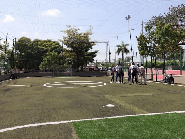 Entregan restauración de tres escenarios deportivos menores en Cartagena