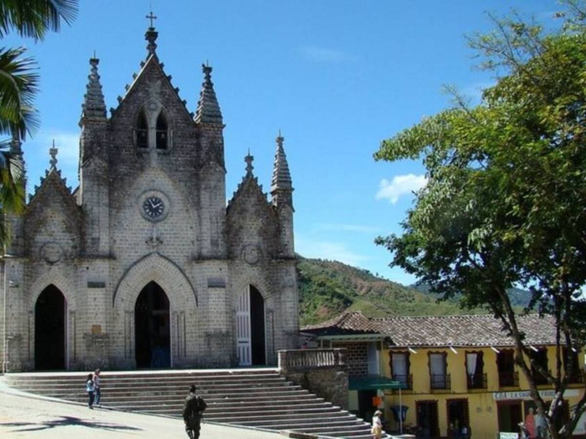 En Argelia, Antioquia, reclutaron a la juventud