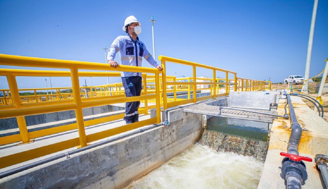 La empresa implementó planes de ahorro en costos e inversiones para hacer frente a las necesidades de caja 