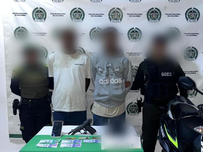 Presuntos sicarios de las Autodefensa Gaitanista de Colombia. // Policía de Bolívar