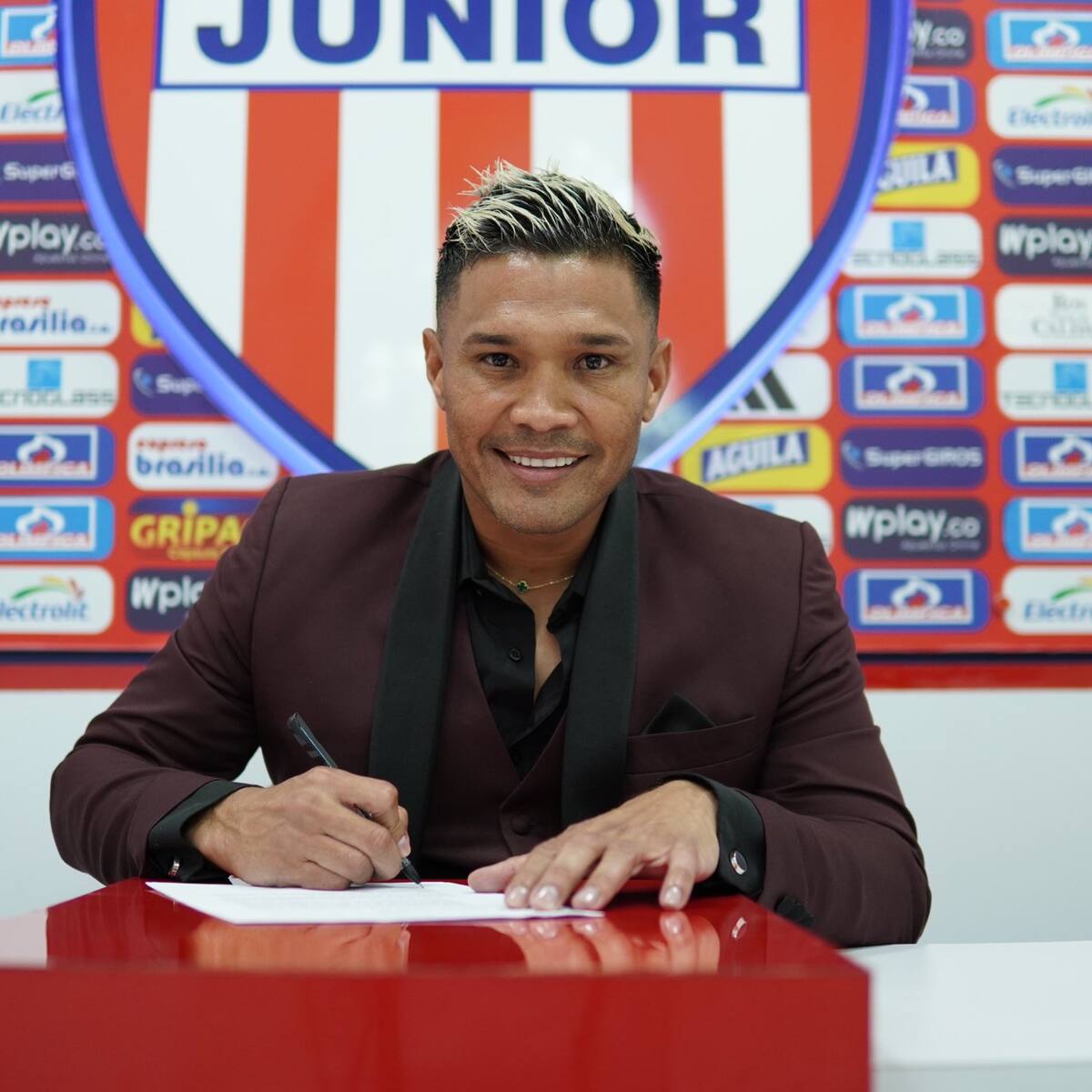 Teófilo Gutiérrez fue presentado en Junior de Barranquilla con emotivo video: véalo acá