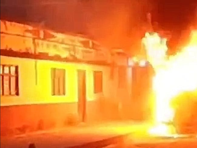 Buseta incendiada en Florida Valle del Cauca