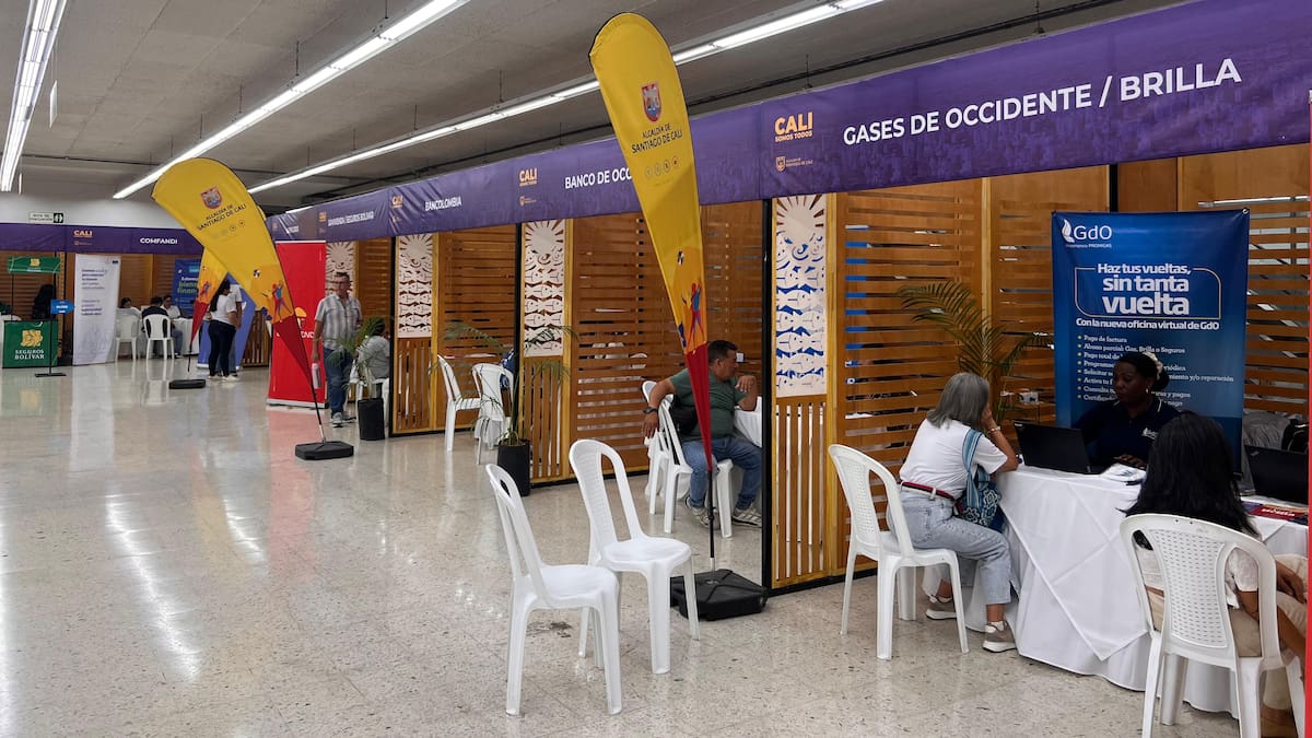 Feria ‘Cali Somos Todos’ reúne servicios para dudas de las familias damnificadas por el terremoto
