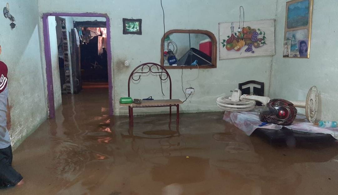 Casa inundada en Currulao, Apartadó. Caracol Radio