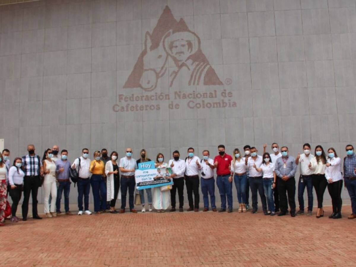 Cafeteros del Tolima impulsan alianza de educación para la competitividad