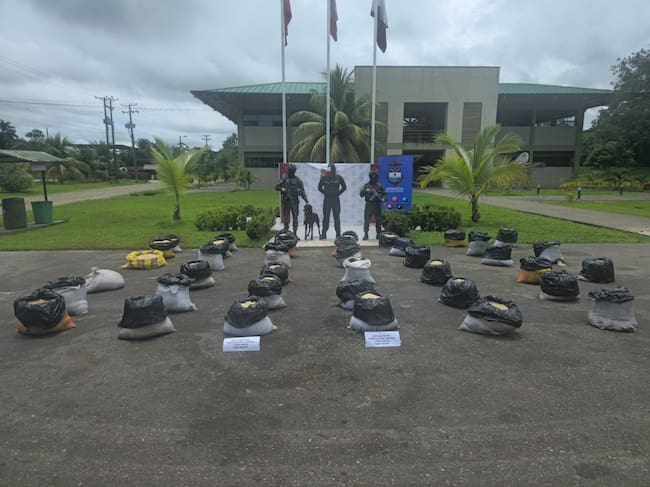 Ejército destruyó depósito con capacidad de 8.000 artefactos explosivos en Putumayo.(Foto: cortesía Ejército Nacional)