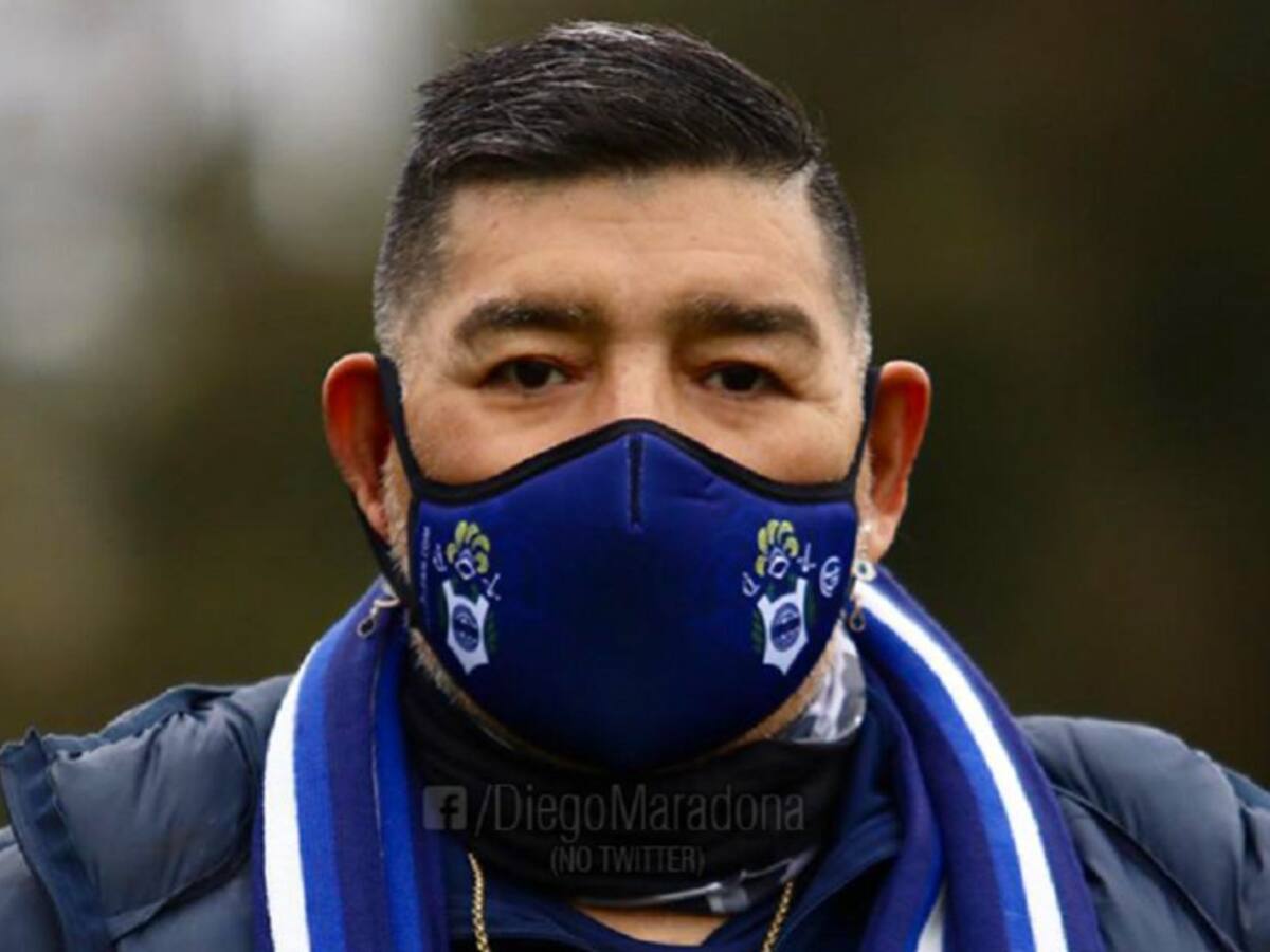 Maradona entrena a Gimnasia por primera vez tras para por el COVID-19