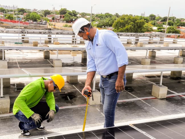 I.E. Jorge Artel, pionera en colegios públicos de Cartagena con sistema de energía solar