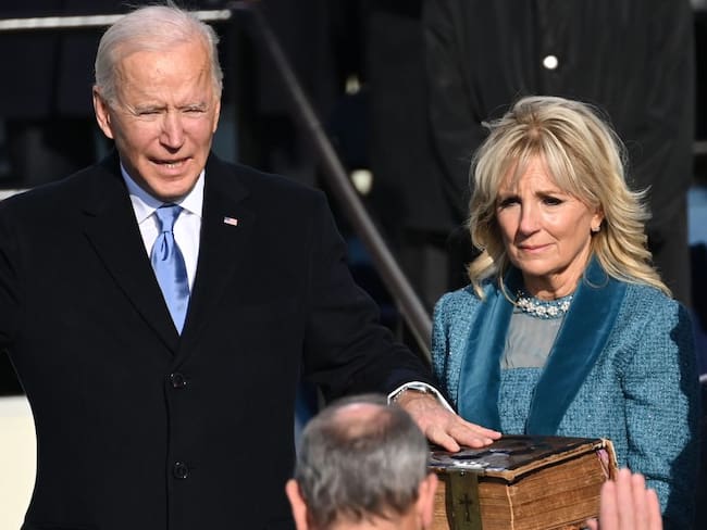 Joe Biden jura como el 46º presidente de EE.UU.