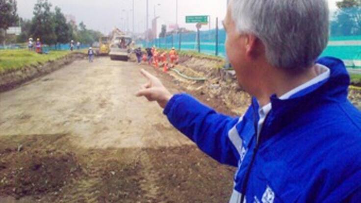 Alcalde de Bogotá defiende a la firma que construirá la troncal de Transmilenio de la calle 26