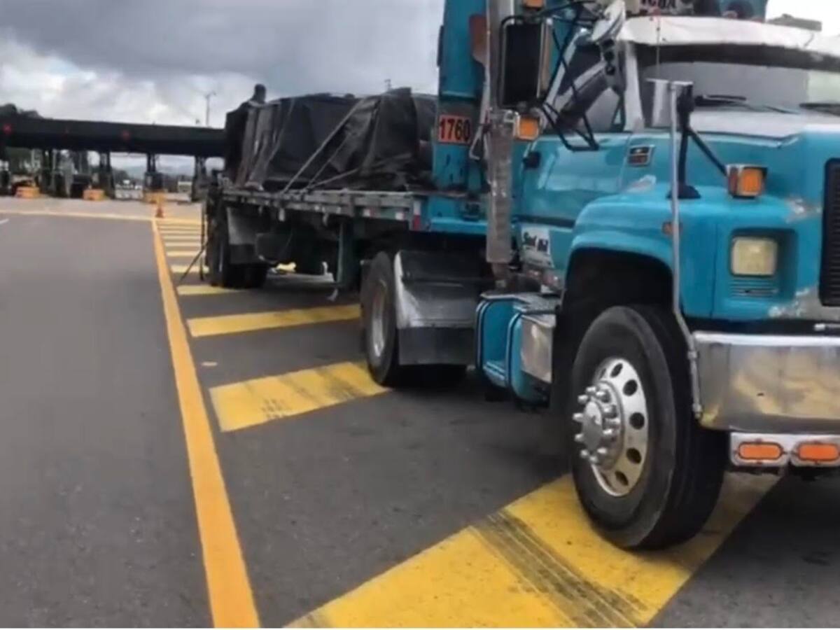 Frenan el envío de insumos químicos para el narcotráfico en vías de Cundinamarca