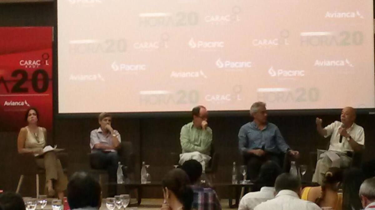 Encuentros Hora 20 sobre Competitividad y desarrollo en la Orinoquia.