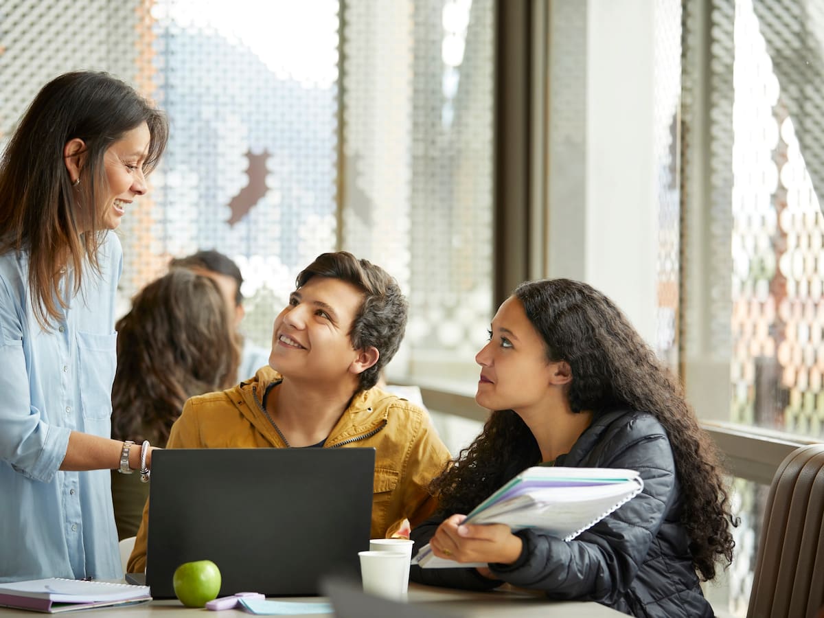 Listado de convocatorias para estudiar gratis en Colombia: Ciudades y requisitos