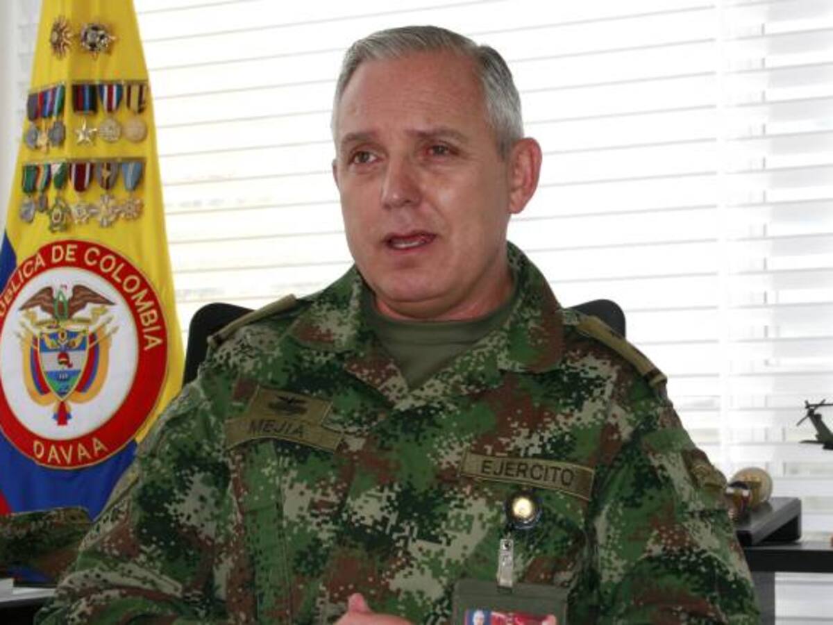 'La paz nos obliga a cambiar la doctrina militar': general Mejía