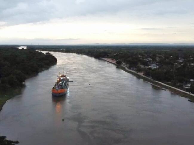 Dragado en el Canal del Dique