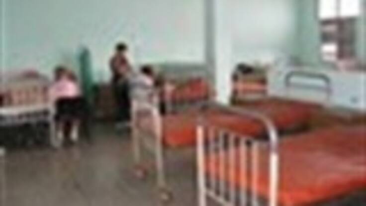 Cinco hospitales en crisis