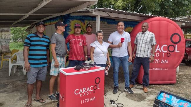 Relimpia del canal Matute y alimentación y obras en el centro de vida fueron algunos de los puntos que se tocaron en la visita de Caracol Radio