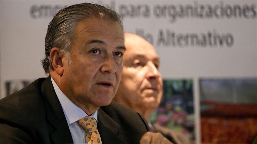 Óscar Naranjo pidió a la Fiscalía iniciar una investigación por cuenta de las denuncias por amenazas sistemáticas contra el secretariado de las Farc. Foto: Colprensa