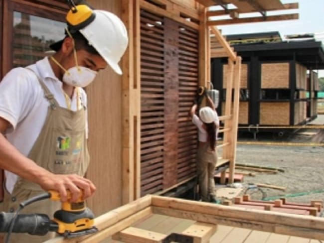 Solar Decathlon: Construcción de viviendas para personas con discapacidad