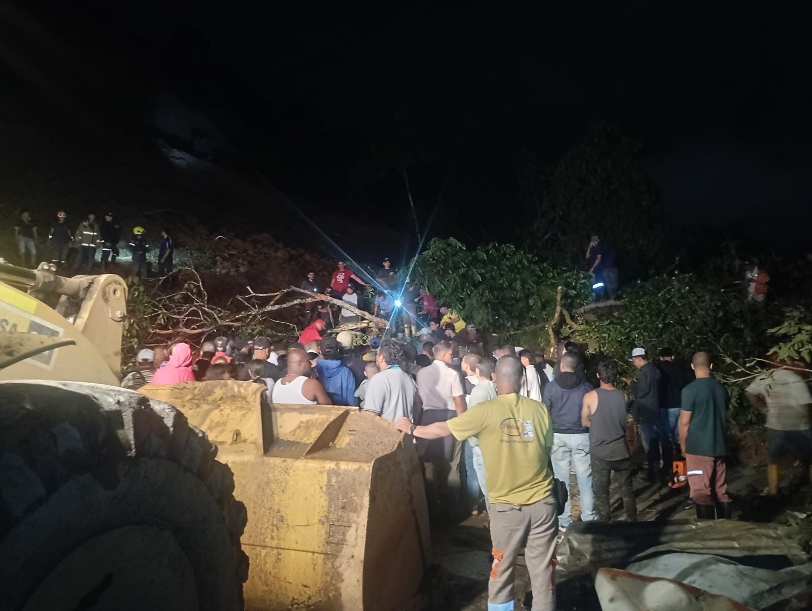 Movimiento en masa sepultó una vivienda en Cañasgordas. Foto: Policía de Tránsito Antioquia