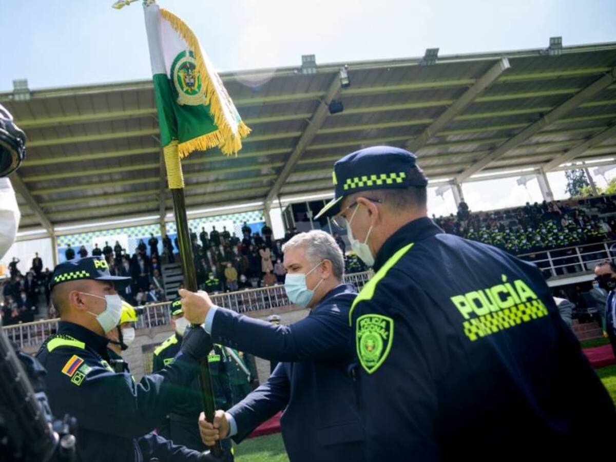 Paz no es pavonearse en escenarios internacionales: crítica de Duque