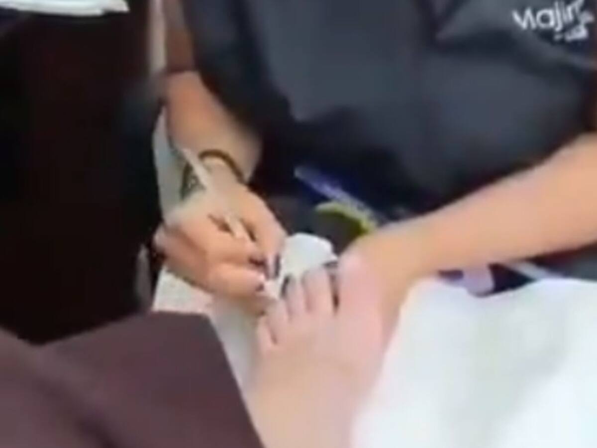 VIDEO: Procurador repartió procesos en medio de burlas y pedicure