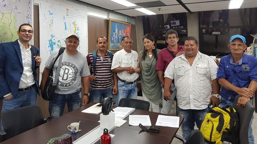 Mineros de San Roque suspenden parcialmente las movilizaciones contra AngloGold Ashanti. Foto: Secretaría de Minas