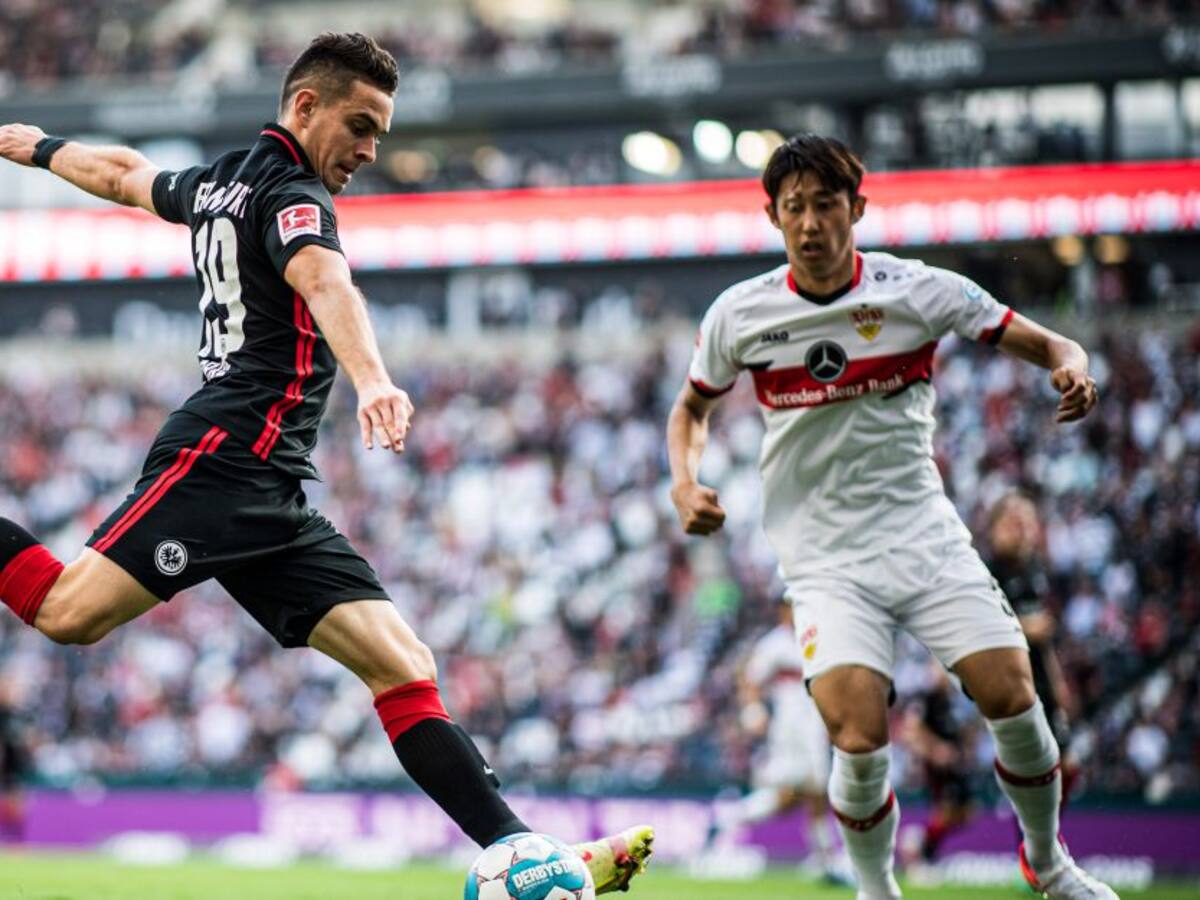 Santos Borré regresó a Alemania, jugó 20 minutos y estuvo cerca del gol