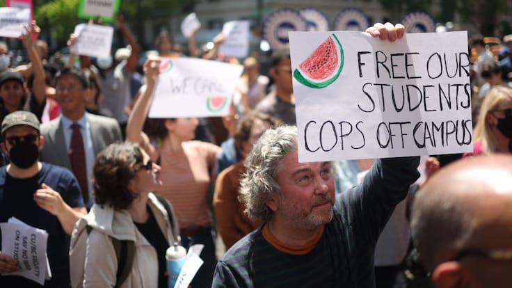 Difícil no sentir que hay contenido antisemita en marchas: estudiante doctoral de Columbia