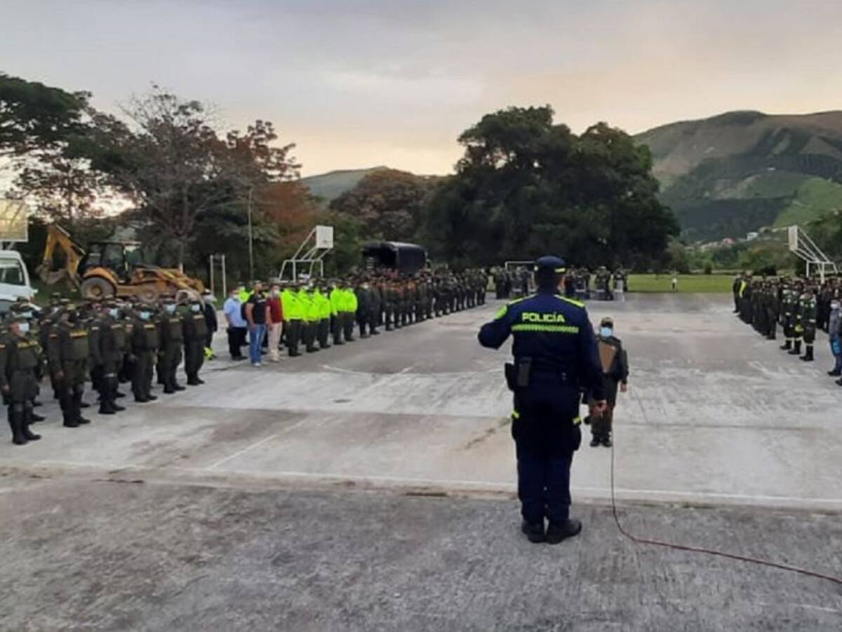 1200 hombres blindarán este puente festivo al Huila