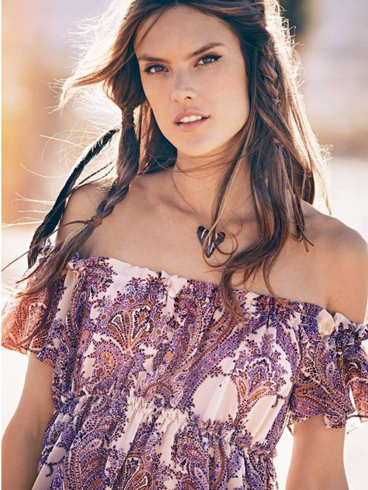 Vestido formal: para un evento importante, este toque le puede ayudar para verse muy elegante y atractiva.