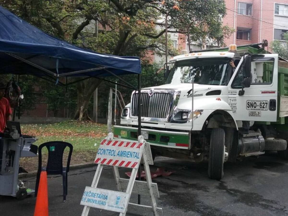 Suspenden retenes de medición de gases a los vehículos del Valle de Aburrá