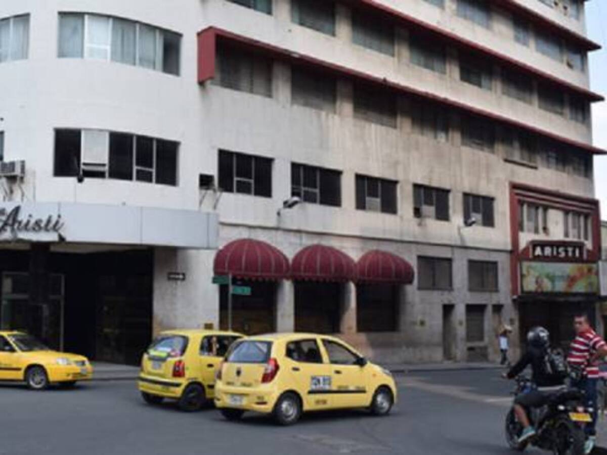 En enero Planeación solicitó suspender obras hotel Aristi