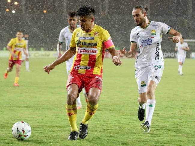 Duelo entre Pereira y Bucaramanga en Liga / Colprensa