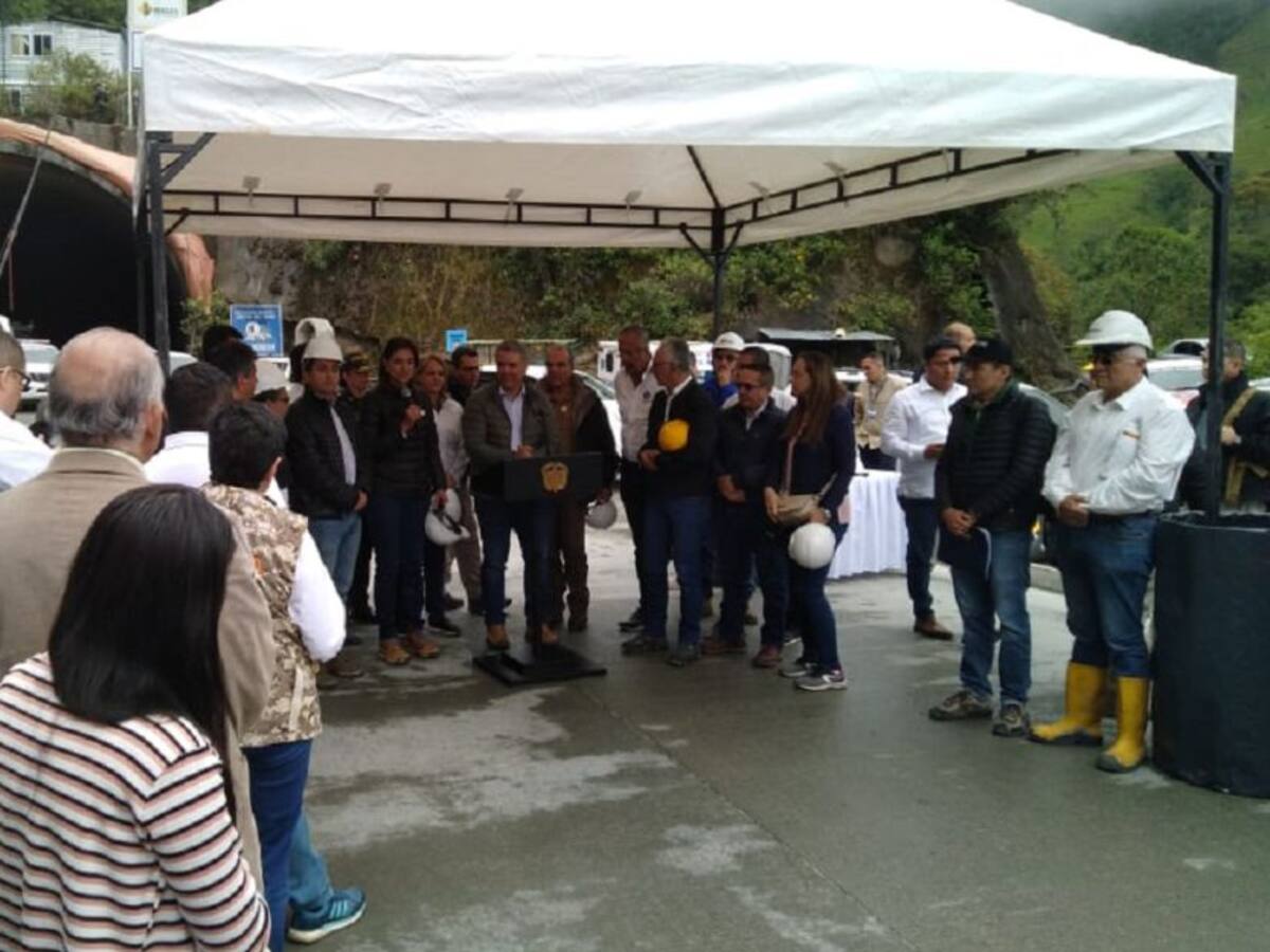 Presidente Iván duque inspecciona obras del Túnel de La Línea