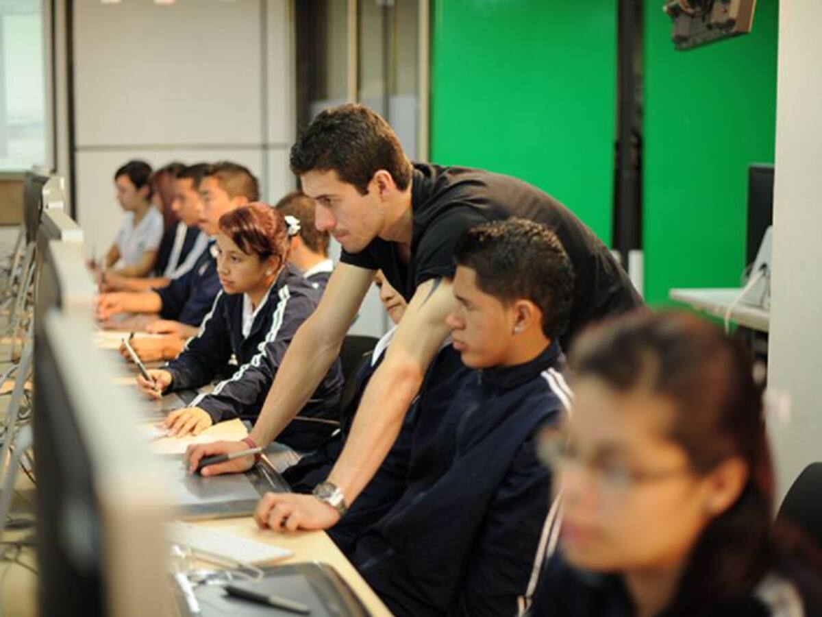 Tramitan desde Boyacá más de 3.700 planes de datos para estudiantes Sena