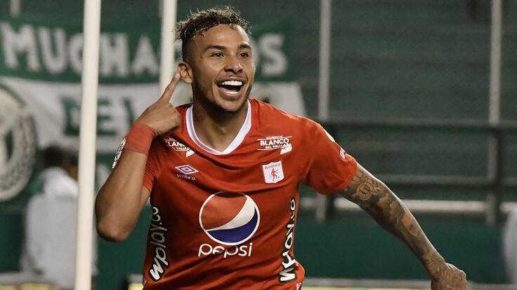 "Hay interés de clubes de Europa, pero si me quedo lo hago feliz": Duván Vergara