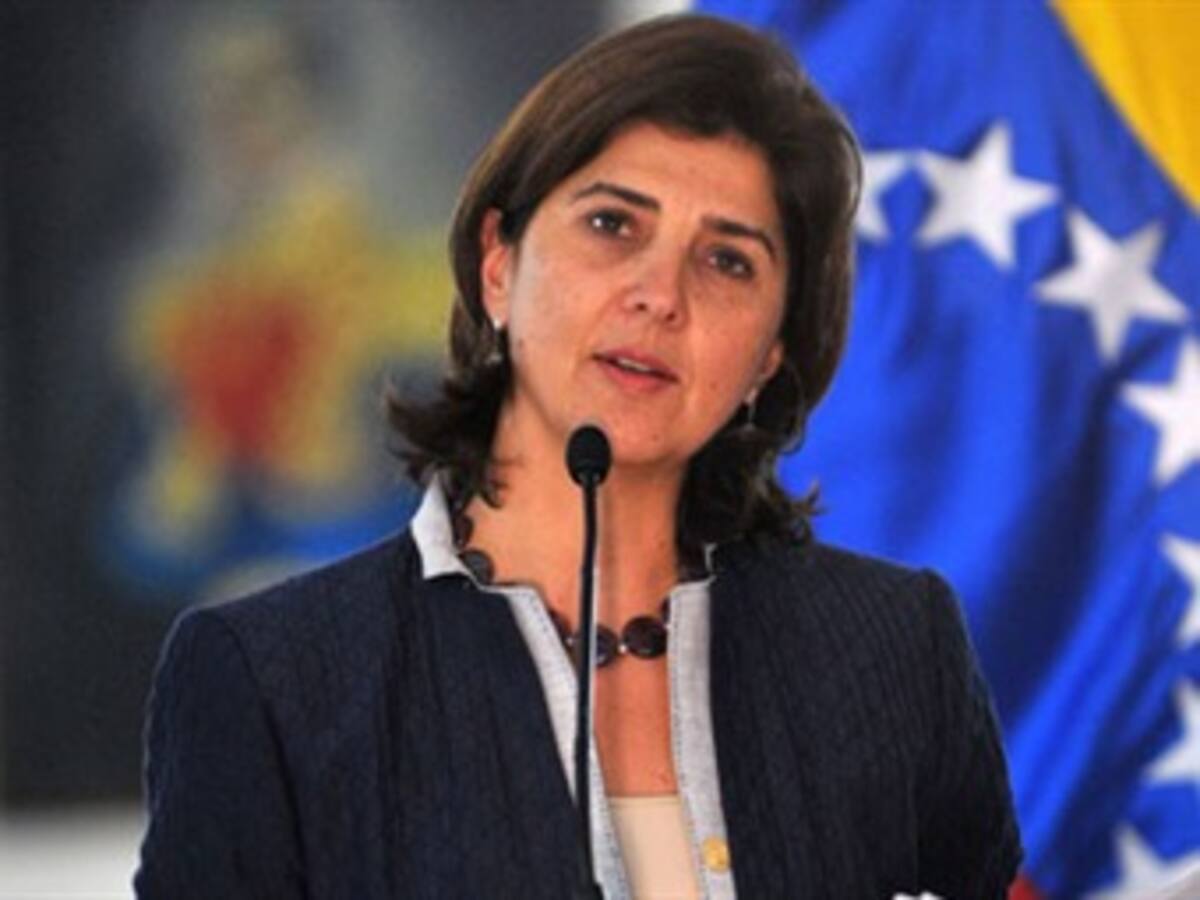 Ecuador insiste en que Cuba debe ser invitada a la Cumbre de las Américas