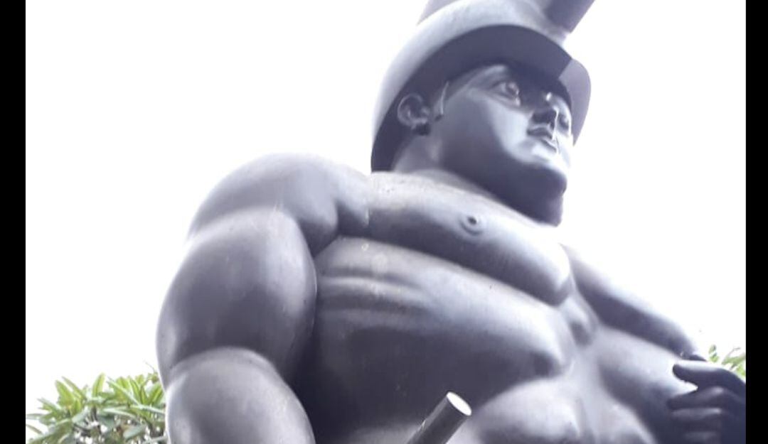 Escultura Soldado Romano