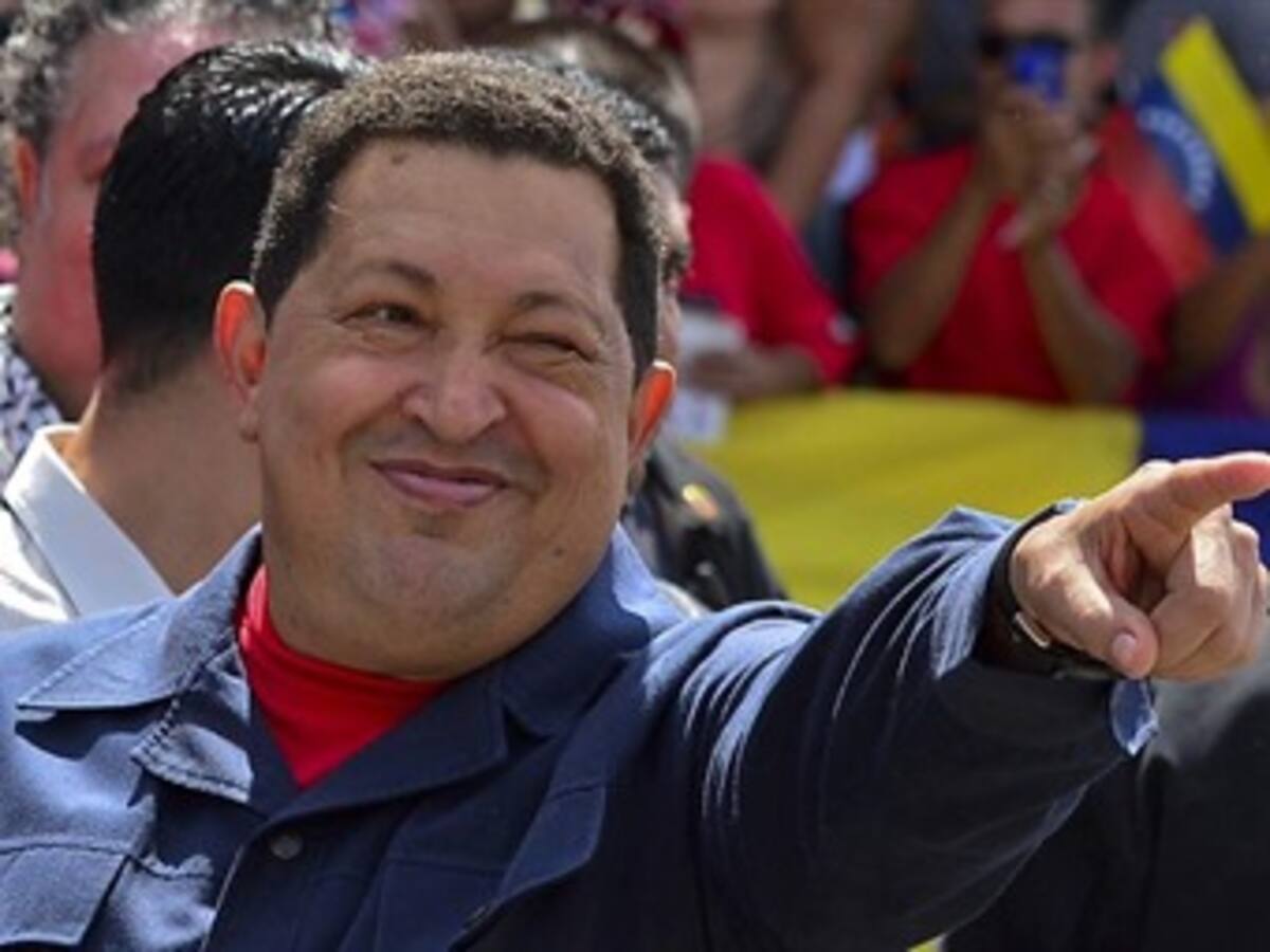 Presidente Santos felicita a Chávez por su victoria