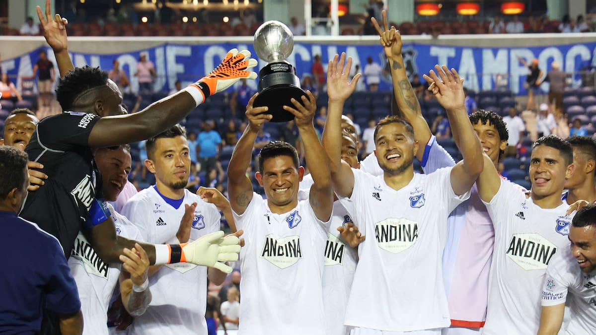 Millonarios remonta en Chicago y derrota al Crystal Palace